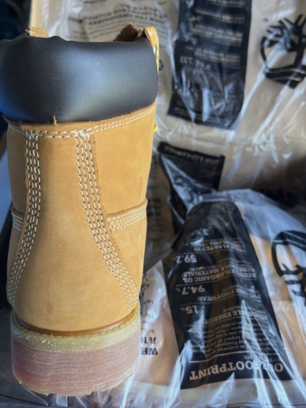 Men's Timberland Boots Wheat - Brand New w/ Box - Picture 3 of 4
